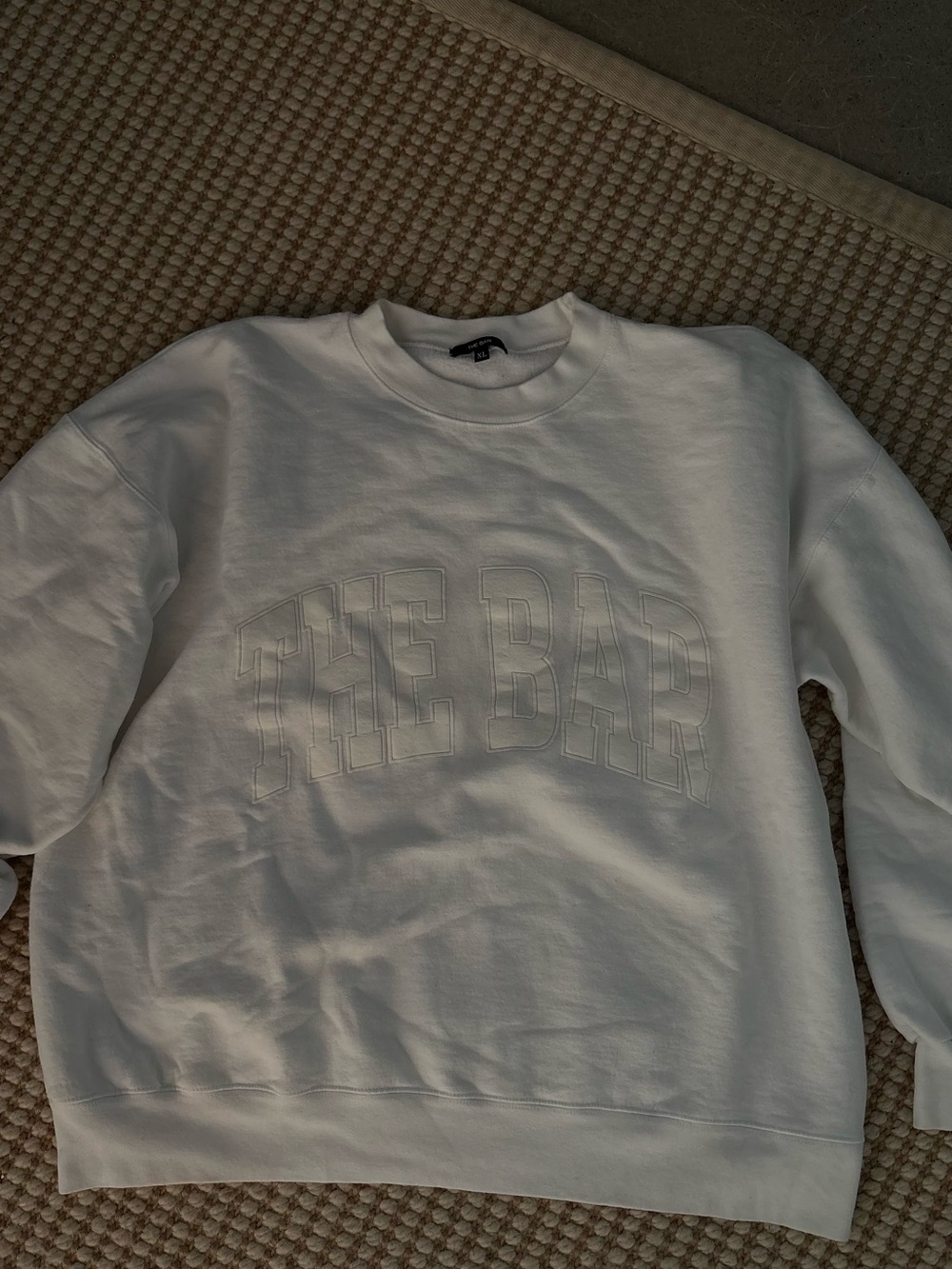 THE BAR White on white Crewneck Sweatshirt